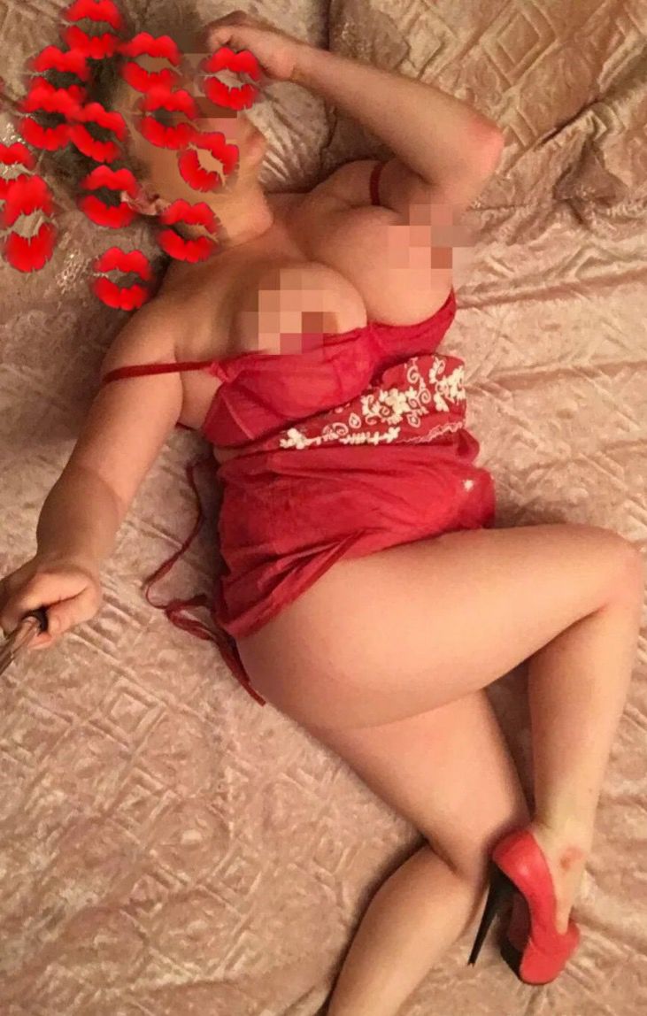 Путана Оляля пышная сделает качественно минет без резинки и пригласит к себе