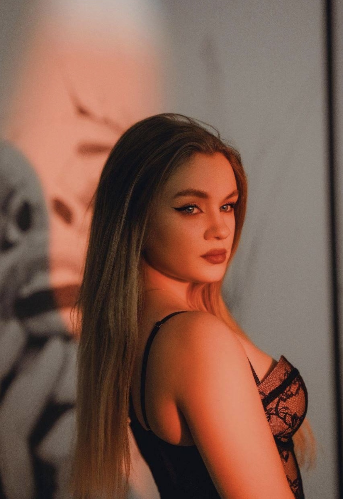 Индивидуалка Влада 22 лет сделает с удовольствием окончание в рот и позовет в гости в Район - Южный обход