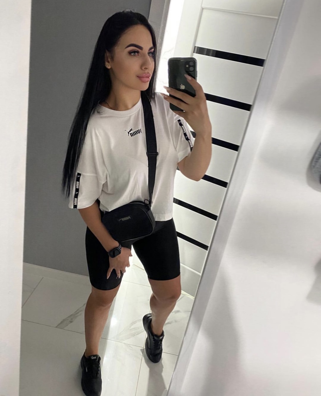 Проститутка ИНГА стройная сделает с удовольствием ветка сакуры и позовет в гости