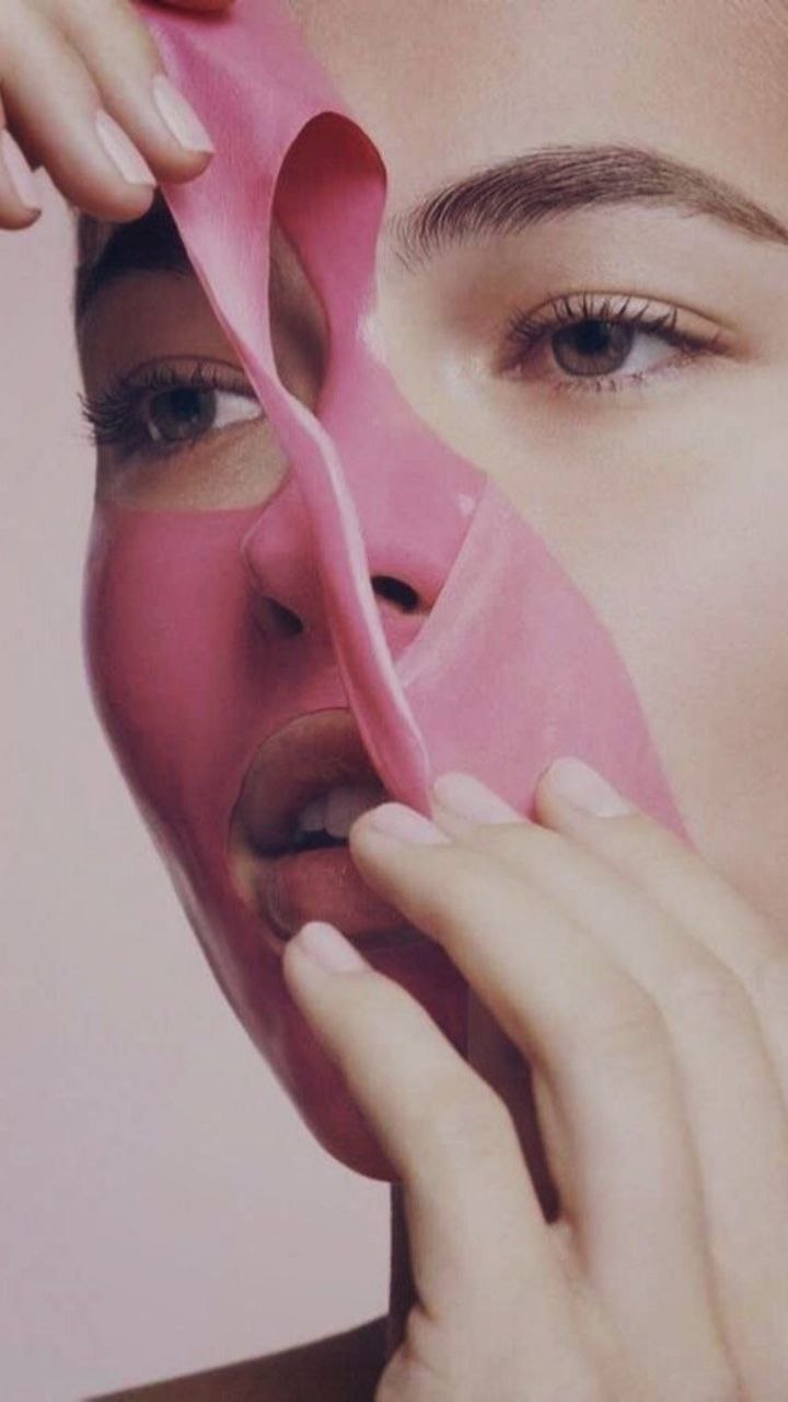 Шлюха Сашенька с 3 размером груди сделает качественно лесби-шоу откровенное и позовет в гости