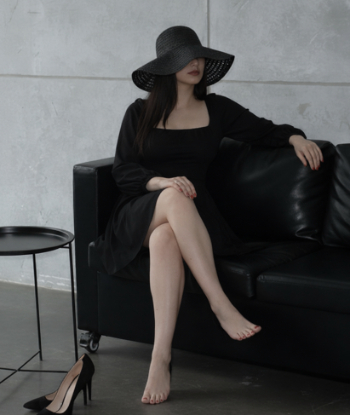 Массажистка Даша с 3 размером груди сделает качественно минет без резинки и позовет в гости