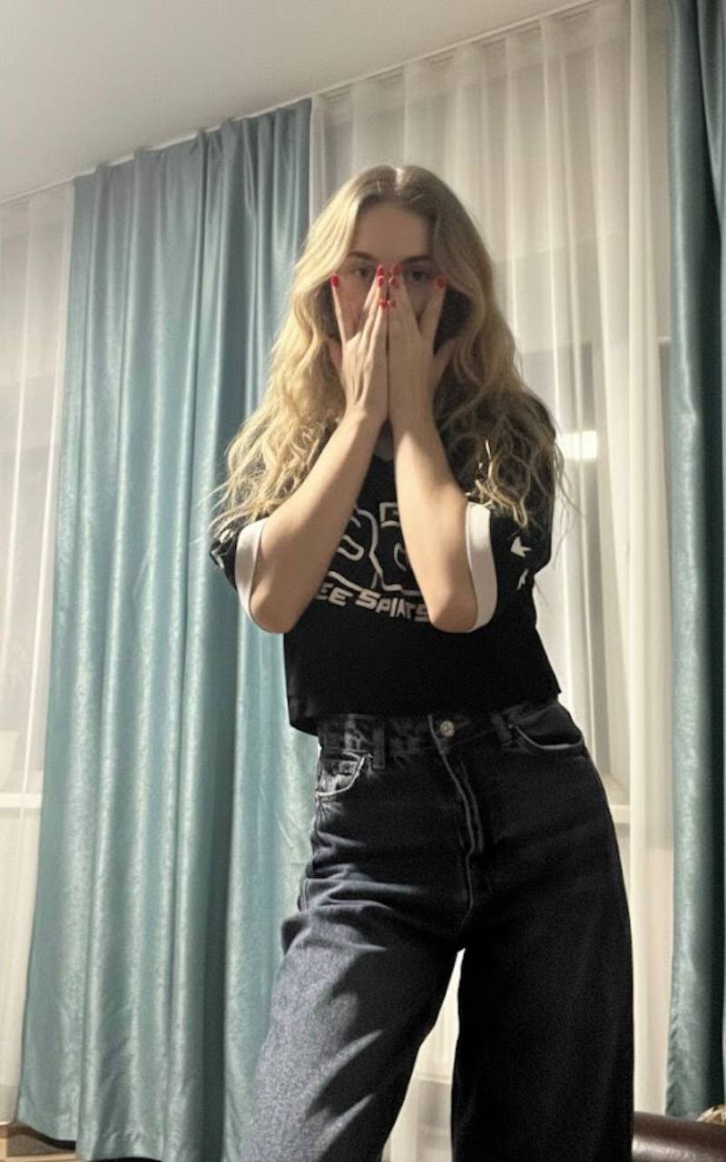 Девушка София 26 лет сделает нежно куннилингус и позовет в гости в Любой район